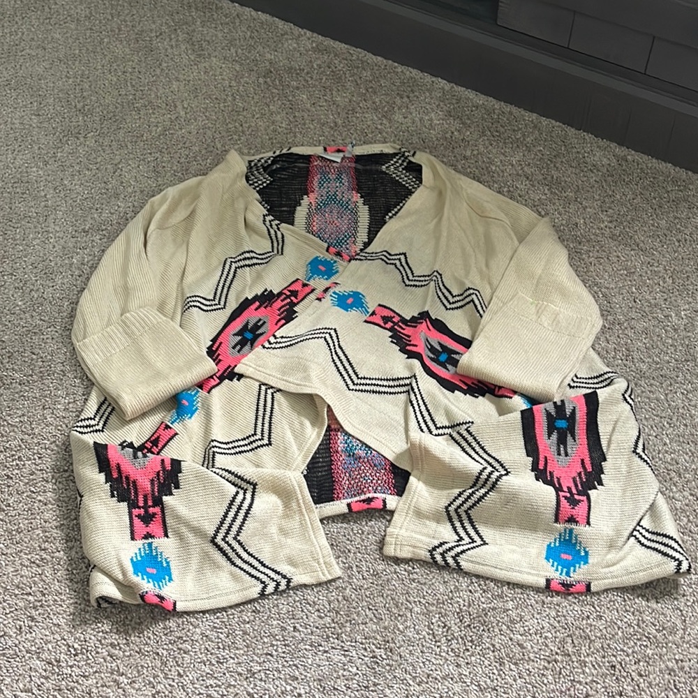 NWOT Freshwater Cardigan